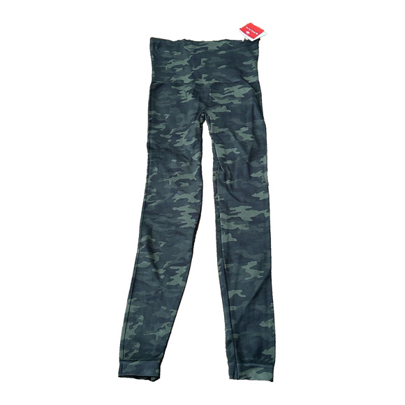 Spanx Womens Size XS Slimming Look At Me Now Green Camo Leggings NWT - Picture 1 of 8